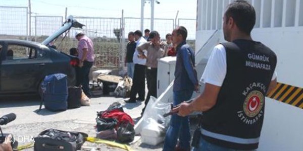 Kilis'te tampon b�lgede 177 kilo patlay�c� ele ge�irildi/Video