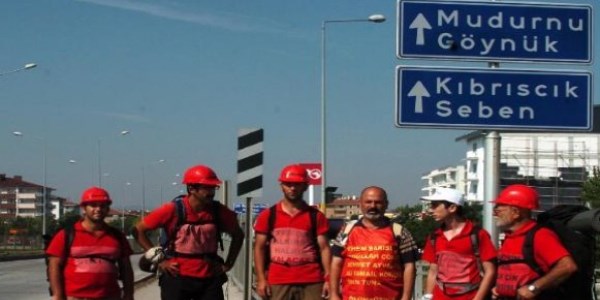 Ankara'ya yürüyen mimar ve mühendisler Bolu'ya ulaştı