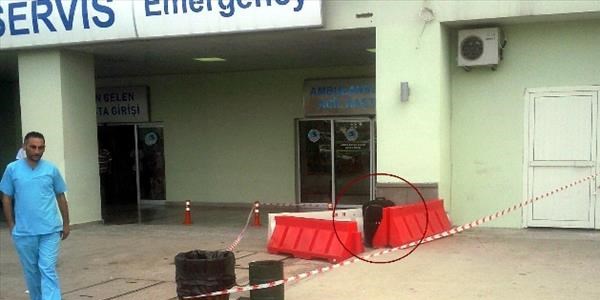 Acil servis önündeki şüpheli valiz patlatıldı