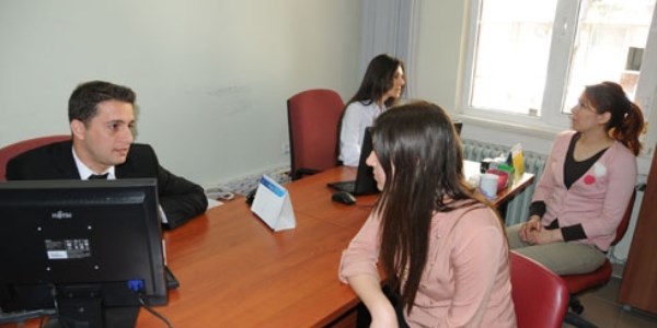 Sözleşmeli İMD'nin maaşı 700 lira düşecek