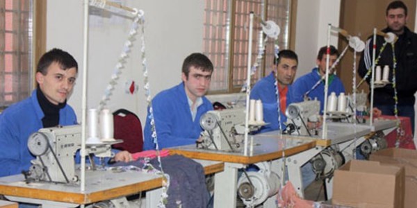 Denizli'de eleman sıkıntısına cezaevi desteği