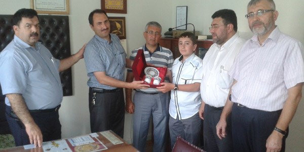 Hafızın babasından teşekkür ziyareti