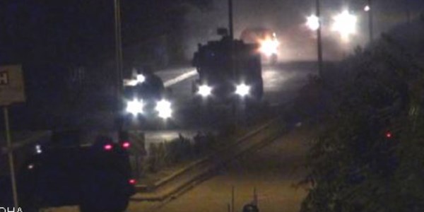 Cizre'de polis arac�n�n �arpmas� sonucu �len �ocuk i�in kepenkler a��lmad�