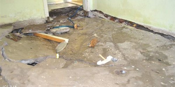 Kayseri'de bina sakinlerinin göçük korkusu devam ediyor