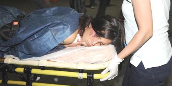 Başka biri var diye eski karısını 19 yerinden bıçakladı
