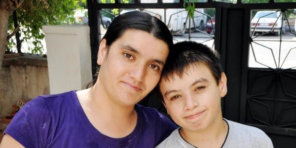 3'üncü kattan düştü, 1 hafta sonra ayağa kalktı