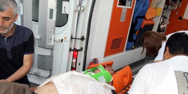 Otomobilin çarptığı yaşlı adam ağır yaralandı