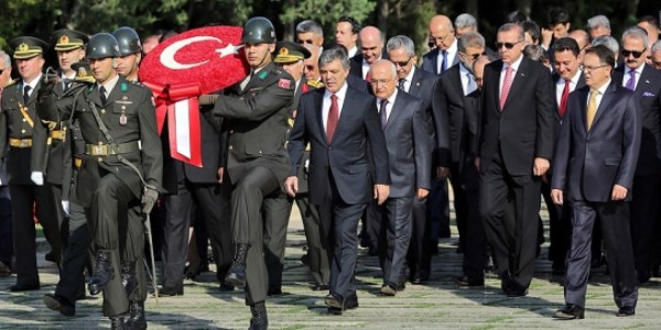 Büyük zafer için ilk tören Anıtkabir'de