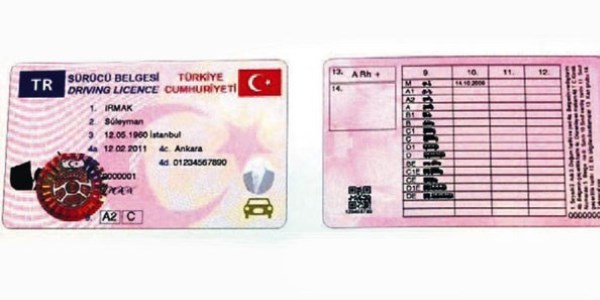 Yeni ehliyetler karekodlu olacak