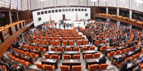 TBMM'ye robotik kontrollü kamera sistemi alınacak