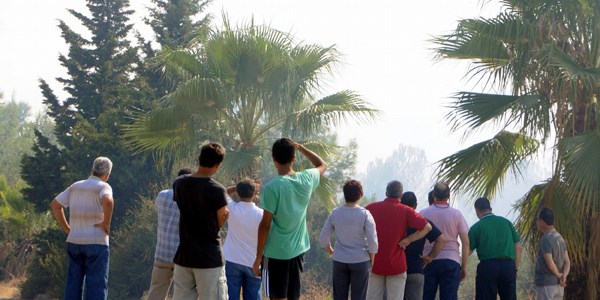 Akdeniz �niversitesi'nde korkutan yang�n