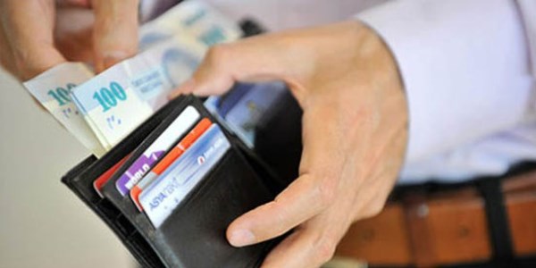 Malulen emekliliğe ayrılana 971 lira maaş