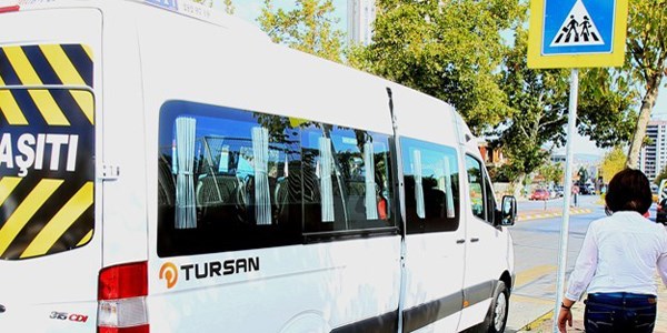 Okul servis ücretlerine zam