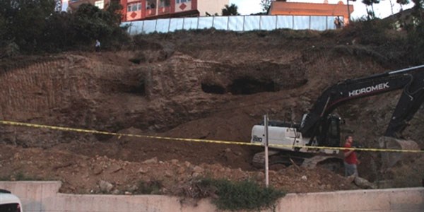 Samsun'da tarihi mezar kalntlar bulundu