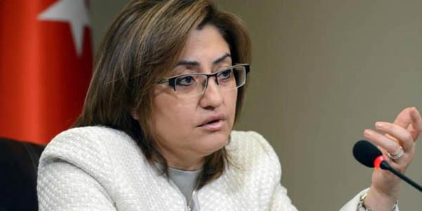 Aile Bakanl��� ba��rt�s�ne hakaret eden yazara dava a�a�ak