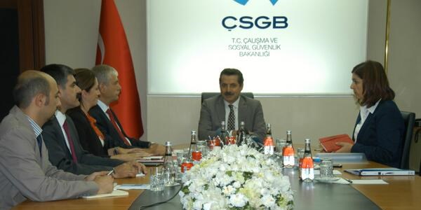 Taşeron tasarısı Ekim'de Meclis'e geliyor