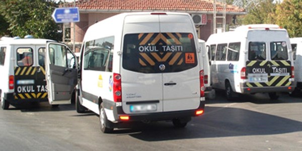 Okul servislerine yüzde 10 zam talebi
