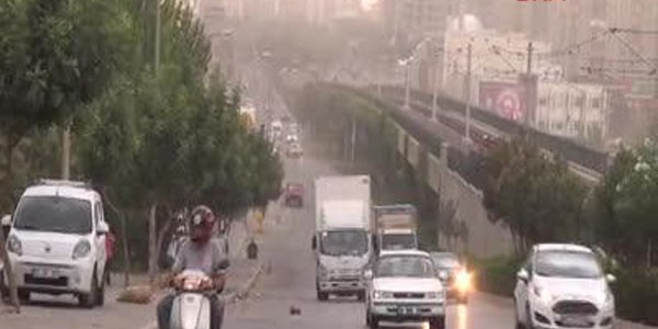 Şiddetli rüzgar ve yağmur balıkçılara kabus yaşattı