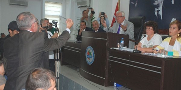 Ereğli'de 41 sözleşmeli personel memurluğa geçti