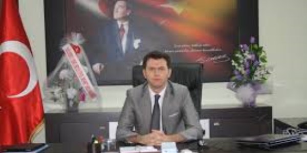 Ya�l�dere'de projeleri birinci olan ��retmenlere ba�ar� belgesi