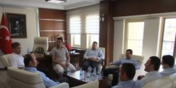 Kaymakam Keklik'e meslekta�lar�ndan ziyaret