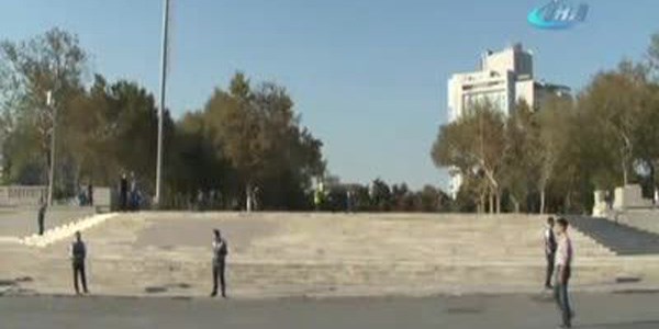 Gezi Parkı eylem çağrıları nedeniyle kapatıldı