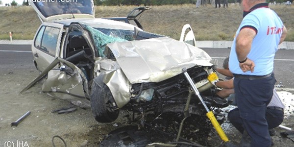 Deniz dönüşü trafik kazası: 3 yaralı