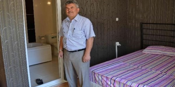 Simav'da öğretmenlere üç yıldızlı otel konforunda hizmet