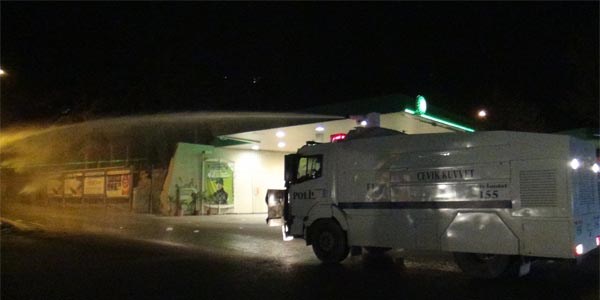 Hatay'daki protestoda 1 kişi hayatını kaybetti/Video