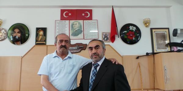 Altı Cemevi, üstü Cami olan bina, Türkiye'ye örnek oluyor