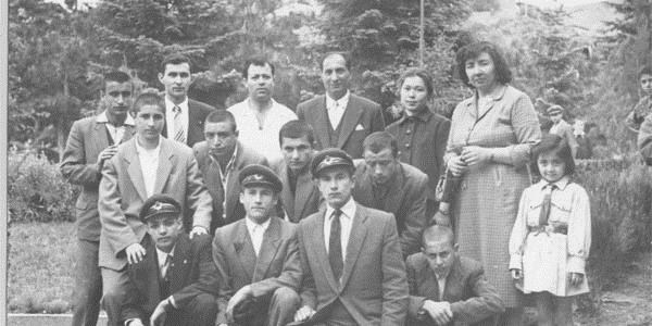 Eğitimci Aşkın'dan İskilip Belediyesi kent arşivine bağış