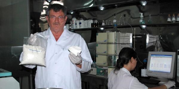 İlkokul mezunu mucit, bor madenini saflaştırdı