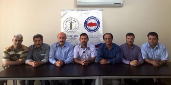 Sa�l�k-Sen sa�l�kta �iddete tepki g�sterdi