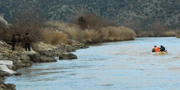 �ntihar giri�iminden emniyet m�d�r yard�mc�s� vazge�irdi