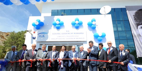 İlhan: Reform sayesinde primler giderlerin yüzde 90'ını karşılıyor