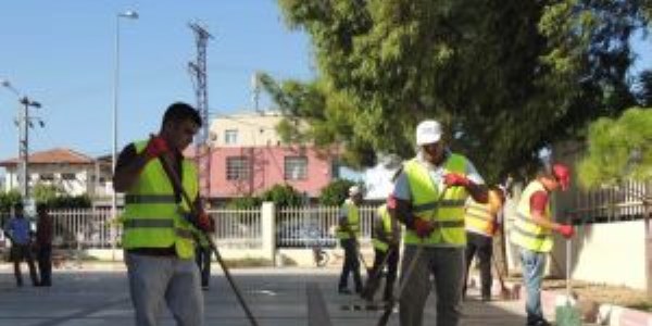 Aksu'da okullarda temizlik çalışması