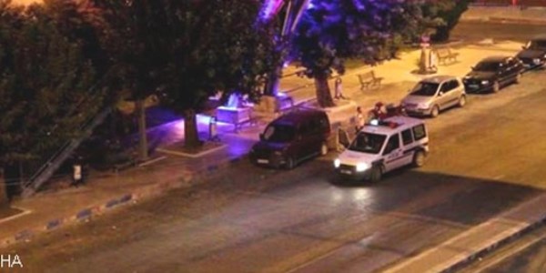 Mut'ta '��pheli paket' pani�i