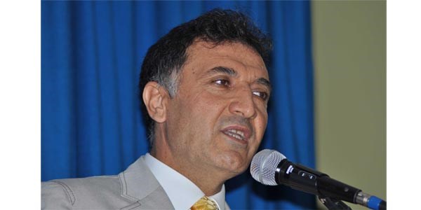 Milli Eğitim Müdürü Caner, okul müdürlerinin odalarından çıkmasını istedi