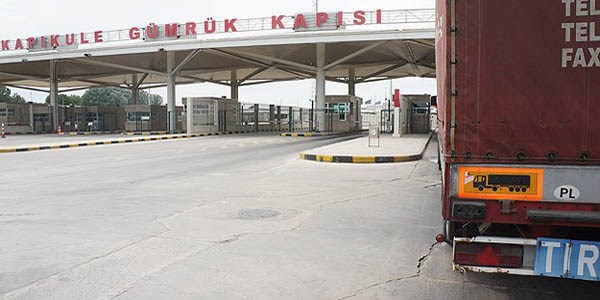Tırlara gümrük kapılarında 'VIP geçiş'