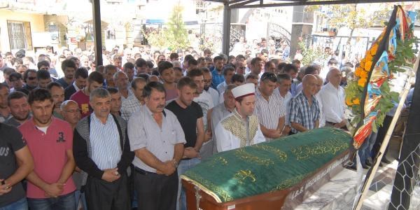 Alkolü sürücü kaza yaptı: 2 ölü