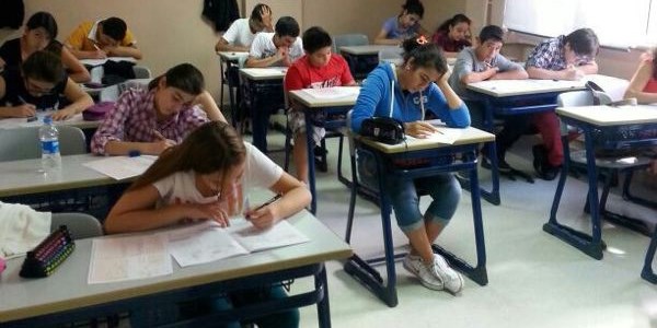 Yeni sınavın provası Uğur Dershanelerinde yapıldı