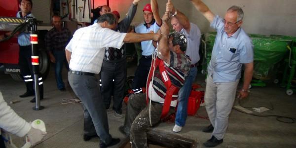 22 metrelik kuyuya düştü burnu bile kanamadı