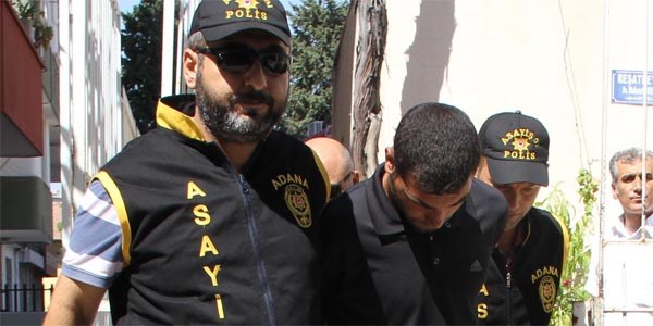 Kanl� kuyumcu soygununun zanl�s� bal�k tutarken yakaland�