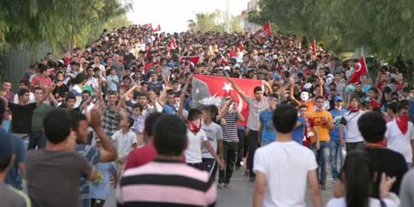 Gezi Parkı eylemlerine katılan 13 öğretmene soruşturma/ Video