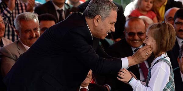 Arınç: Genç nüfus en önemli gücümüzdür/ Video