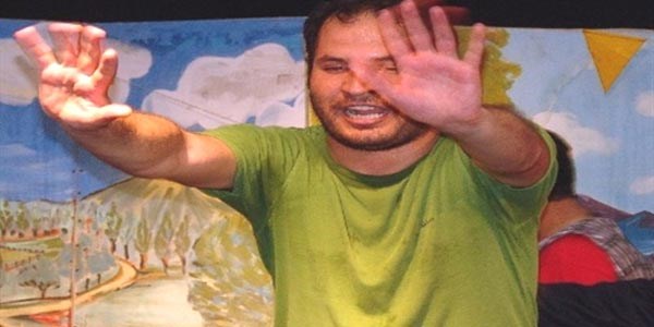 Tiyatrocu Erhan Sönmez hayatını kaybetti
