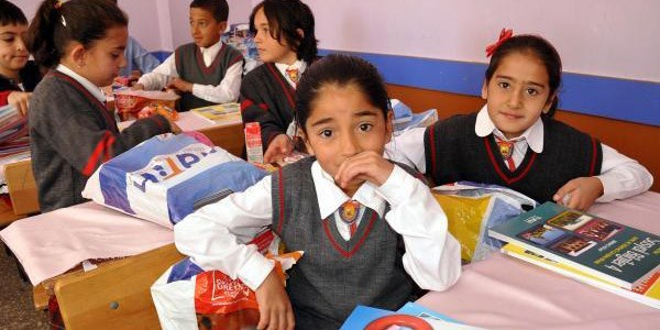 Tekin: Milli E�itimi velilerimizle y�netmek istiyoruz