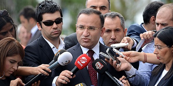 Bozdağ 'dinleme' iddialarını yanıtladı/ Video