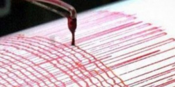 Muş'ta 5.1 büyüklüğünde deprem/ Video