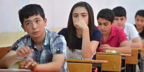 13 soruda ortaöğretime geçiş sistemi